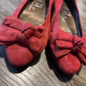 AGL Red/Berry Suede Bow Flats